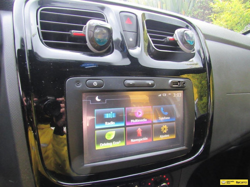 Imagen 14 de 25 de Renault Sandero 1.6 Polar