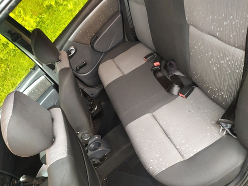 Renault Logan 1.6 Expression 4p