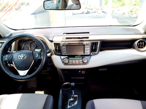 Imagen 11 de 15 de Toyota Rav4