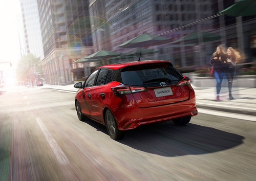 Imagen 3 de 7 de Plan Yaris | Xs 5 Puertas | Cuota 1 | 50% Off