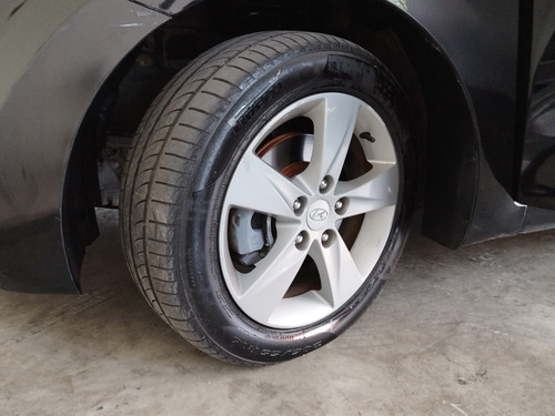 Hyundai Elantra 2.0 GLS 16V FLEX 4P AUTOMÁTICO