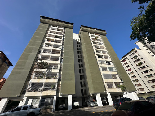 Apartamento En Venta En Lomas Del Avila