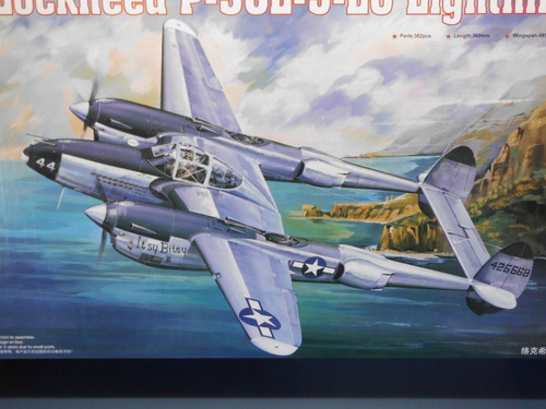 P-38 Lightning 1/32 Trumpeter