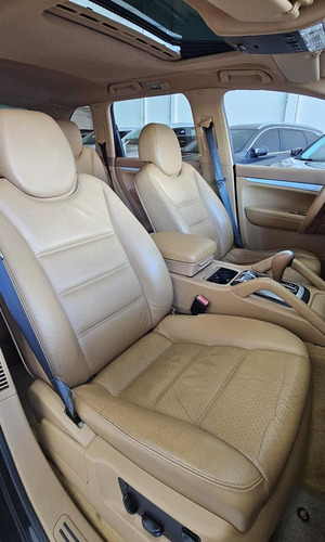 Porsche Cayenne 4x4 3.6 V-6 4p