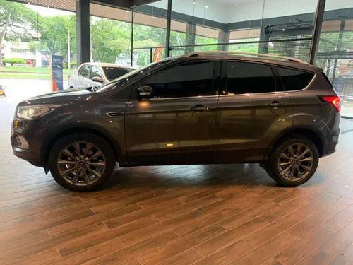 Ford Escape 2.0 Titanium