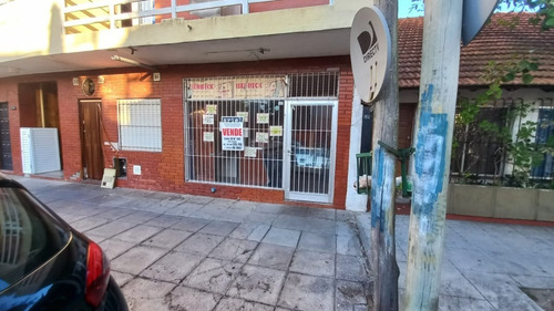 Imagen 3 de 3 de Venta Local Sobre Calle 3 (60 Metros Cuadrados)