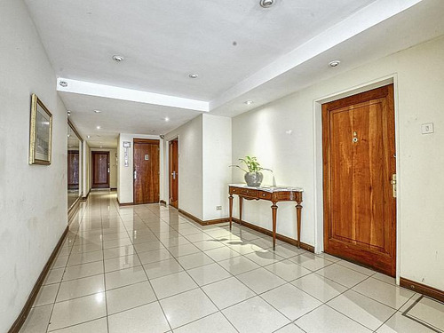 Imagen 17 de 20 de Departamento 4 Ambientes Con Balcón, Casa Del Angel Belgrano