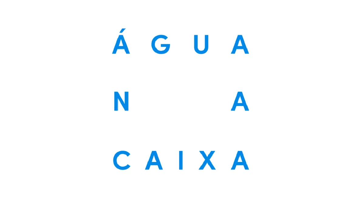 Água na caixa
