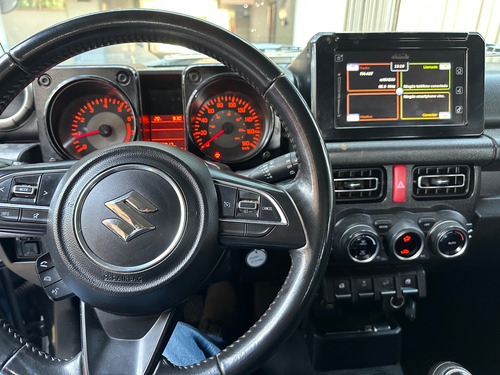 Suzuki Jimny 1.5 Glx Mt