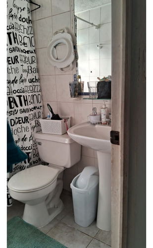Casa De 98 M2 Y Excelente Conectividad En Claudio Arrau