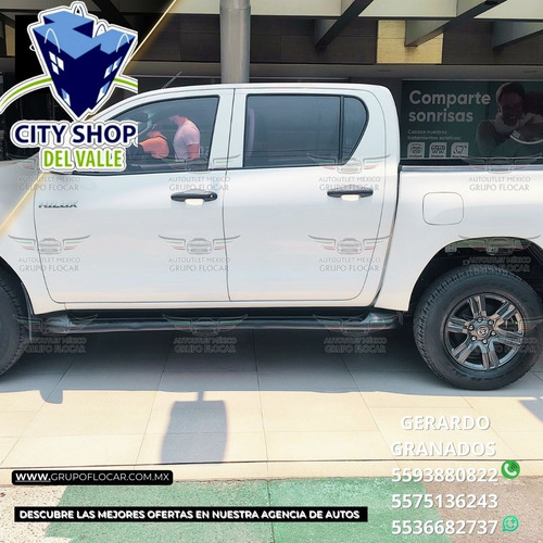 Toyota Hilux 2.7 Cabina Doble Sr Mt