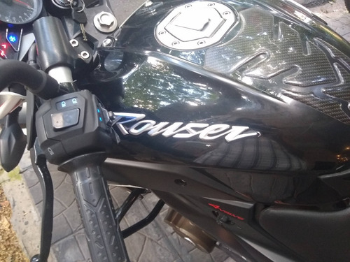 Moto Bajaj Rouser Ns 200