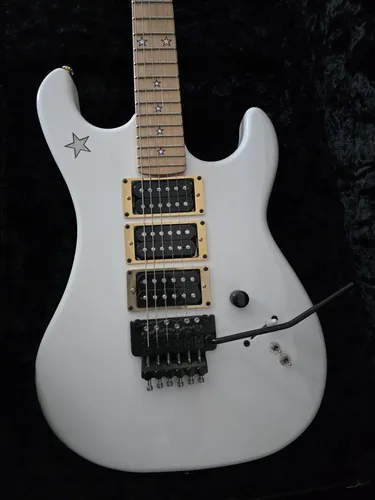 クレイマー リッチー・サンボラ シグネチャーモデル Jersey Star Kramer Richie Sambora Jersey Star White Pearl | MercadoLivre