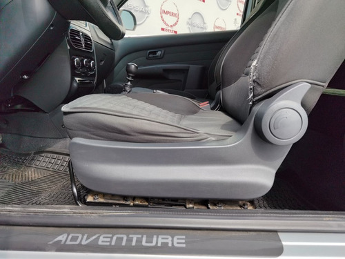 Imagen 11 de 13 de Dodge Ram 700 Club Cab Adventure 2017