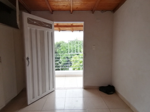 Imagen 12 de 15 de Venta Casa Unifamiliar, 3 Niveles Sector Villa Sofia - Robledo (urb. Paisajes) Área 108 Mts