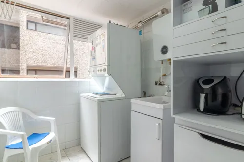 Apartamento En Arriendo/venta En Los Rosales. Cod V16569