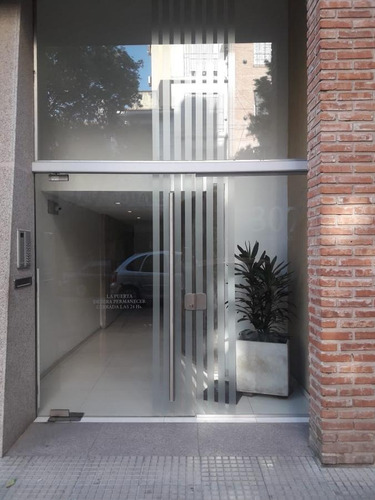 Imagen 3 de 8 de Venta De Departamento En Moron