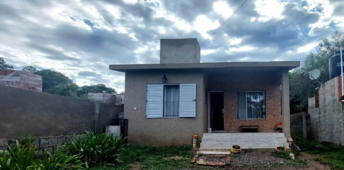 Sanchez Berenguez Servicios Inmobiliarios Ofrece A La Venta Preciosa Casa En Valle Hermoso Cordoba.