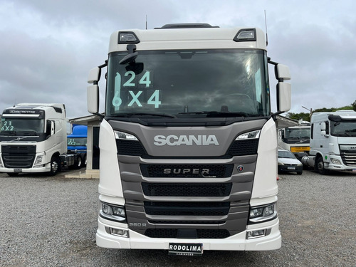Caminhão Scania S 560 Branco 6x4 2024 540 Traçado R540 R560