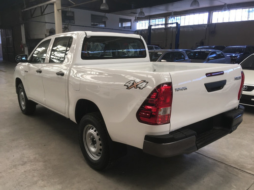 Toyota Hilux 2.4 Cd Dx 150cv 4x4 Plan De Ahorro Sb