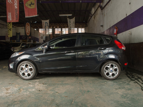 Imagen 9 de 15 de Ford Fiesta Titanium 1.6