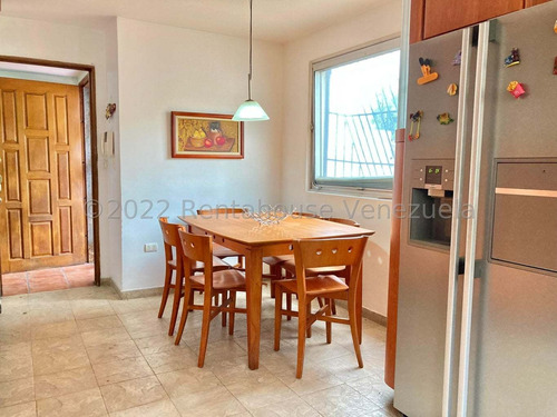 Casa En Venta 22-26314 En Urb Miranda