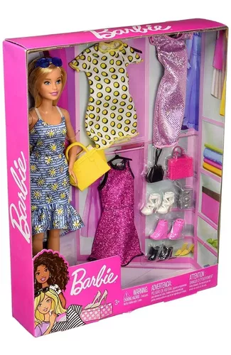 Boneca barbie com roupa de verão da moda