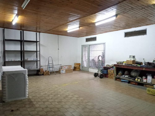 Deposito Y Departamento En Venta - Beazategui