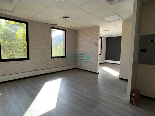 Oficina En Arriendo En Providencia
