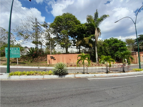 Bosques De La Lagunita. Alquiler Apartamento 58 Mt2 / 1h / 2b / 1e