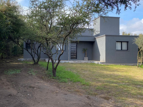 Casa A Estrenar-carpintería (zona Céntrica)