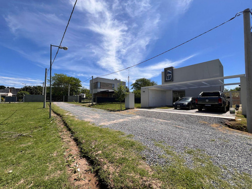Lotes 150 Entre 41 Y 42 - Liquidámbar San Carlos