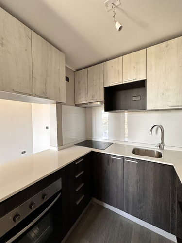 Arriendo Nuevo Metro Macul, 2 Dorm. Bodega. Estacionamiento.