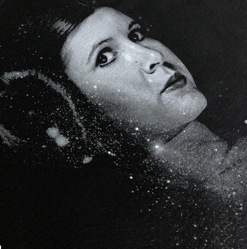 Imagen 2 de 4 de Leia Mujer