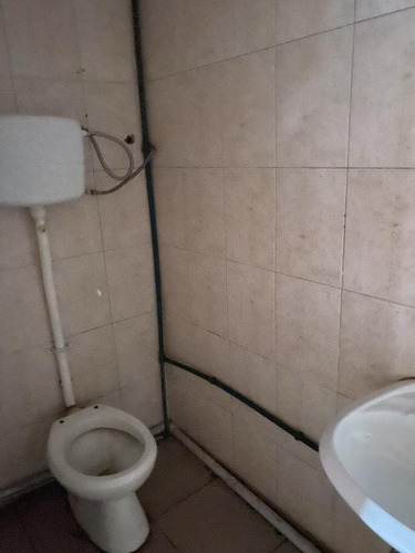 Imagen 9 de 12 de Alquiler Local Comercial Aramburu Y Arenal Grande Mayorista