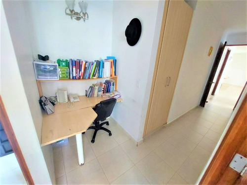 Imagen 6 de 14 de Venta De Apartamento De 183 M2 En Bella Vista Park 22-1045gg