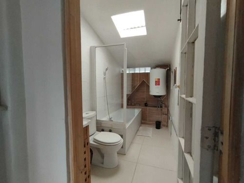 En Arriendo Centrica Casa (85830)