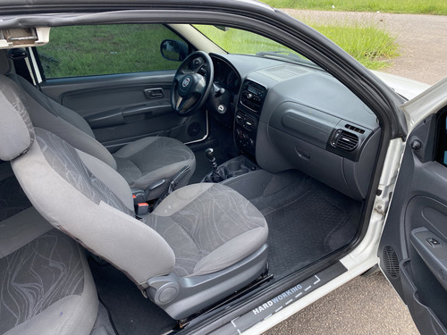 Fiat Strada 1.4 Hard Working Cab. Dupla Flex 3p