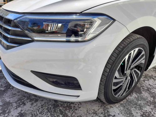 Imagen 7 de 15 de Volkswagen Jetta 2019 4p Highline L4/1.4/t Aut