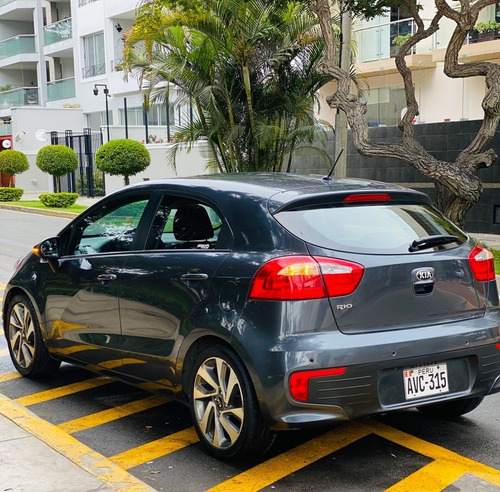 Kia Rio Hatchback 1.4 Mt - Ex Plus