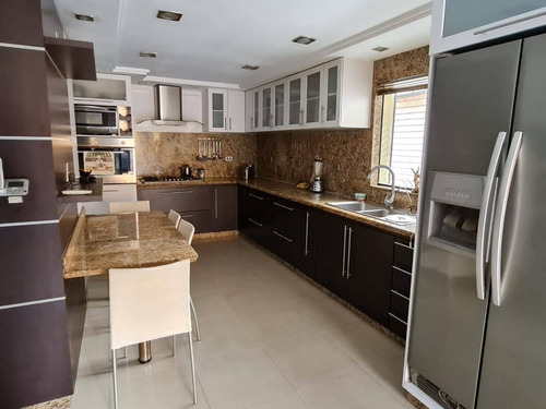 Imagen 3 de 20 de En Venta Townhouse En Prebo 1, Cod. 135078. Daniela Jimenez