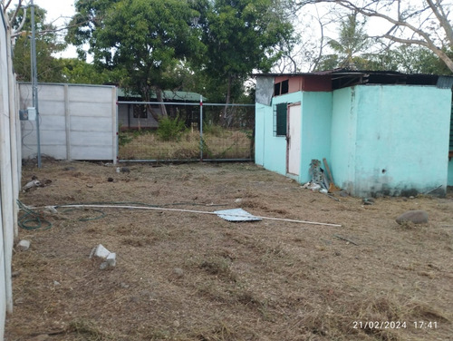 Lote Con Casa En La Playa