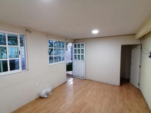 Imagen 13 de 15 de Consultorio Médico En Lindavista