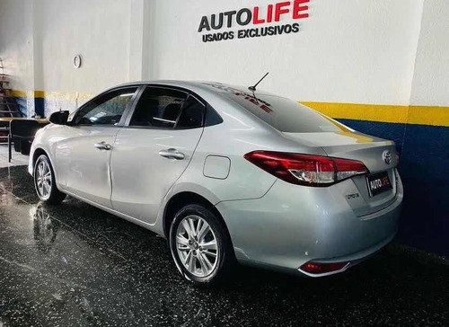 Imagen 2 de 7 de Toyota Yaris 2019 1.5 107cv Xls Pack 4 P