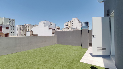 Venta Local Comercial Almagro Al Frente En Esquina