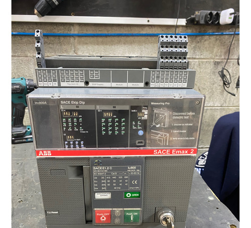 Disjuntor Sace E1.2c 800a Motorizado (Usado)
