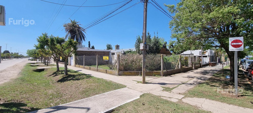 Casa 2 Dormitorios En Soldini. Alto Potencial Comercial. Segunda Unidad A Refaccionar