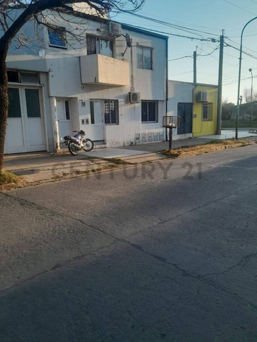 Casa En Venta En Rafaela, Barrio Villa Rosas