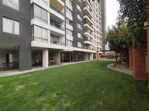 Amplio Depto.en Arriendo,3 Habitaciones,2 Baños Completos.