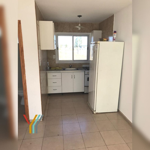 Imagen 5 de 14 de Casa En Venta De 2 Dormitorios En Arana